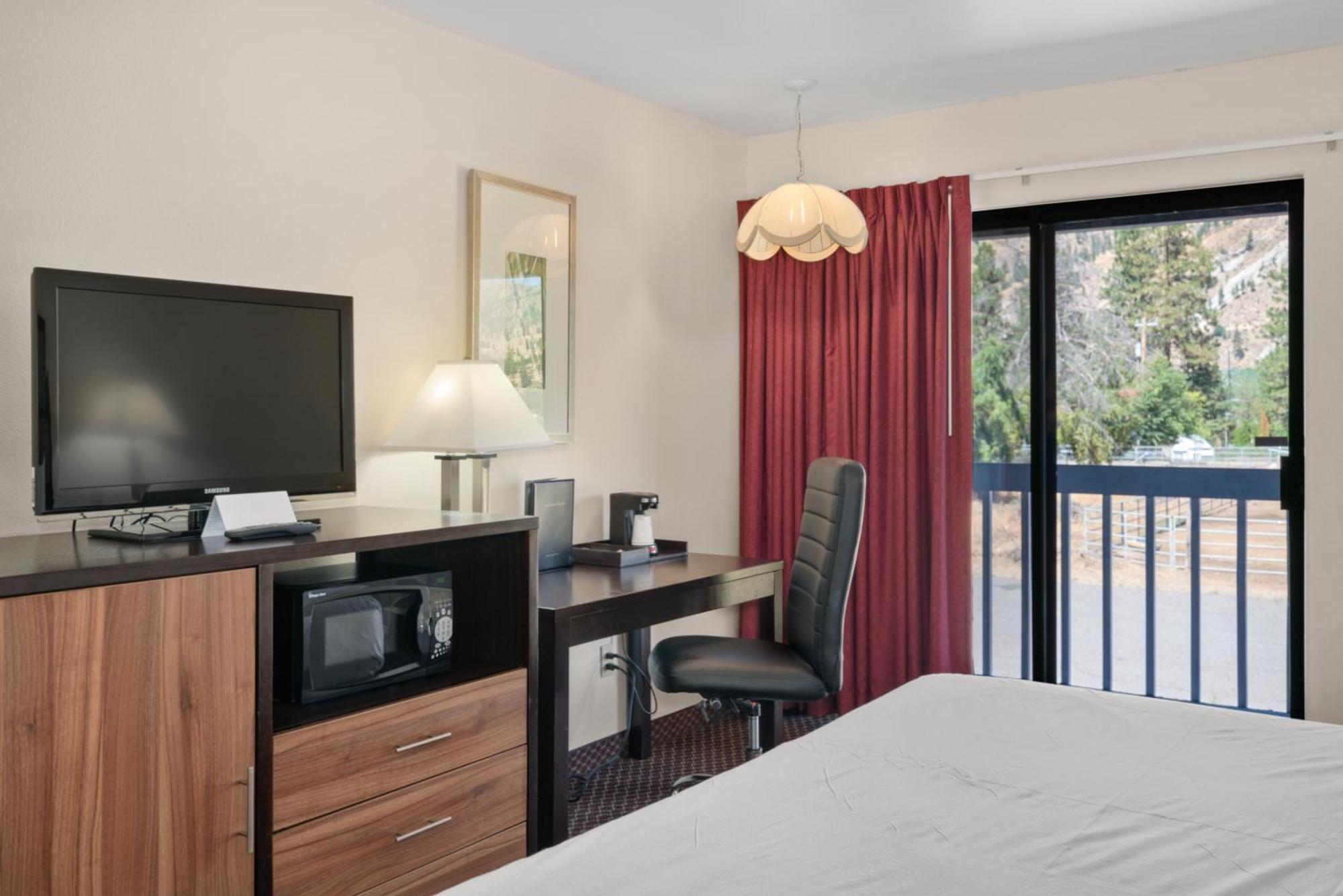 Wedge Mountain Inn Peshastin Экстерьер фото